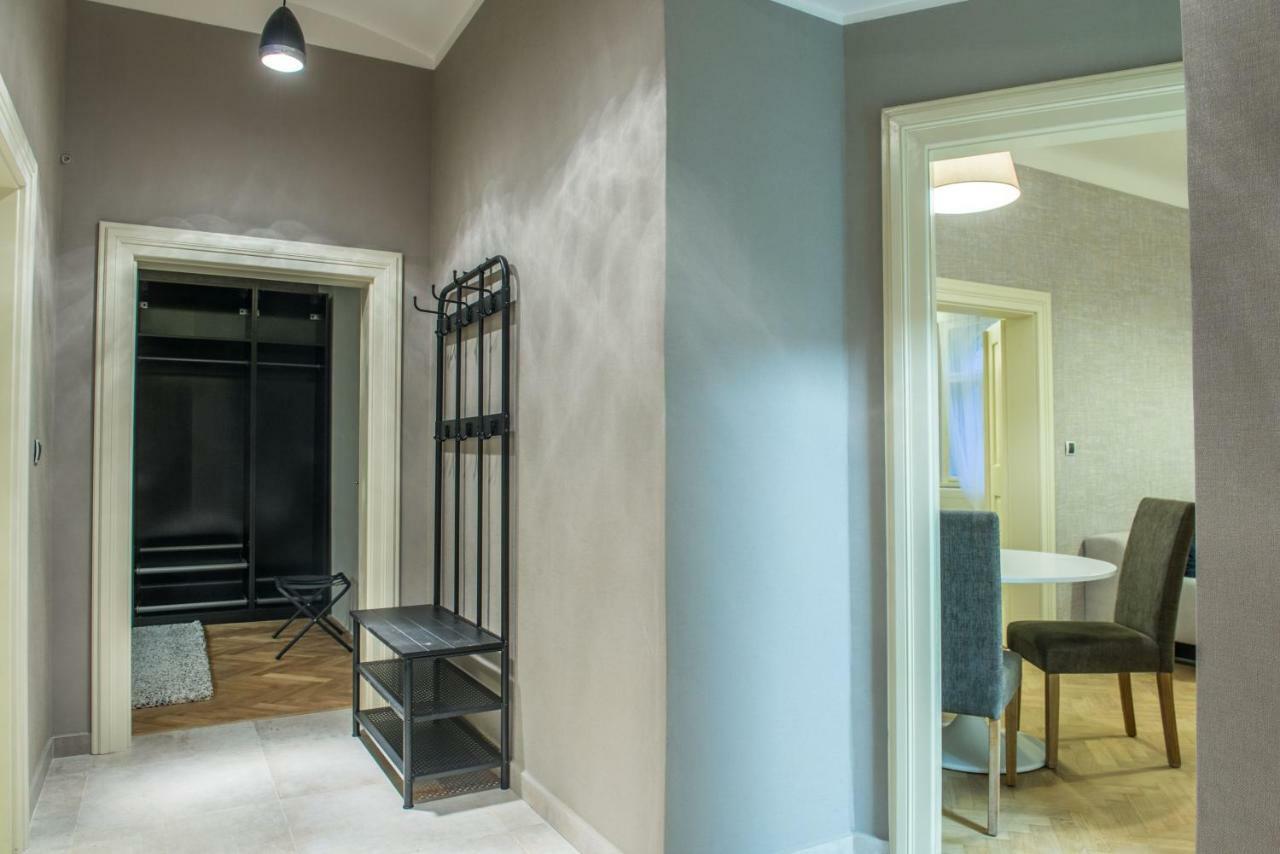 Exclusive 3 Bedroom Top-Notch Flat, Great Location Prague Exterior photo