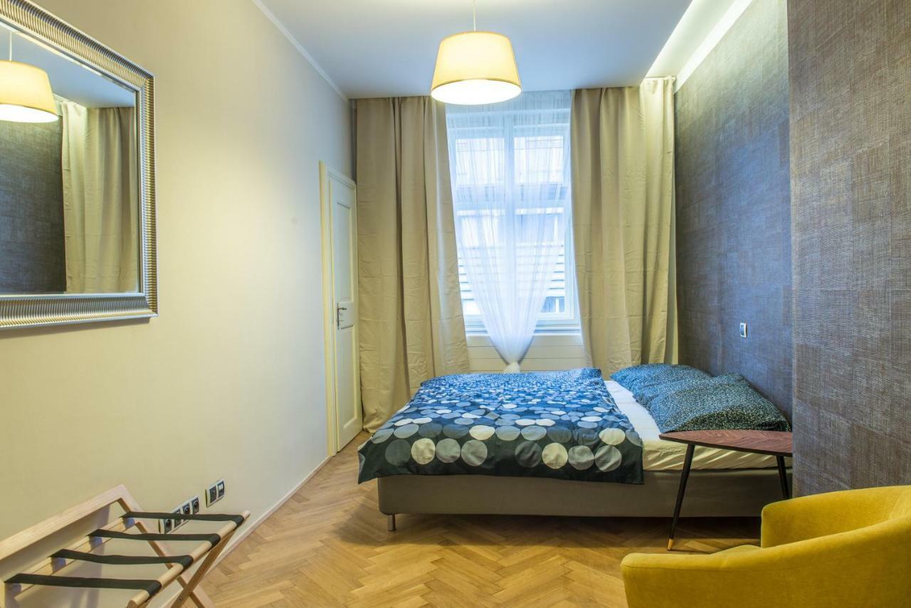 Exclusive 3 Bedroom Top-Notch Flat, Great Location Prague Exterior photo